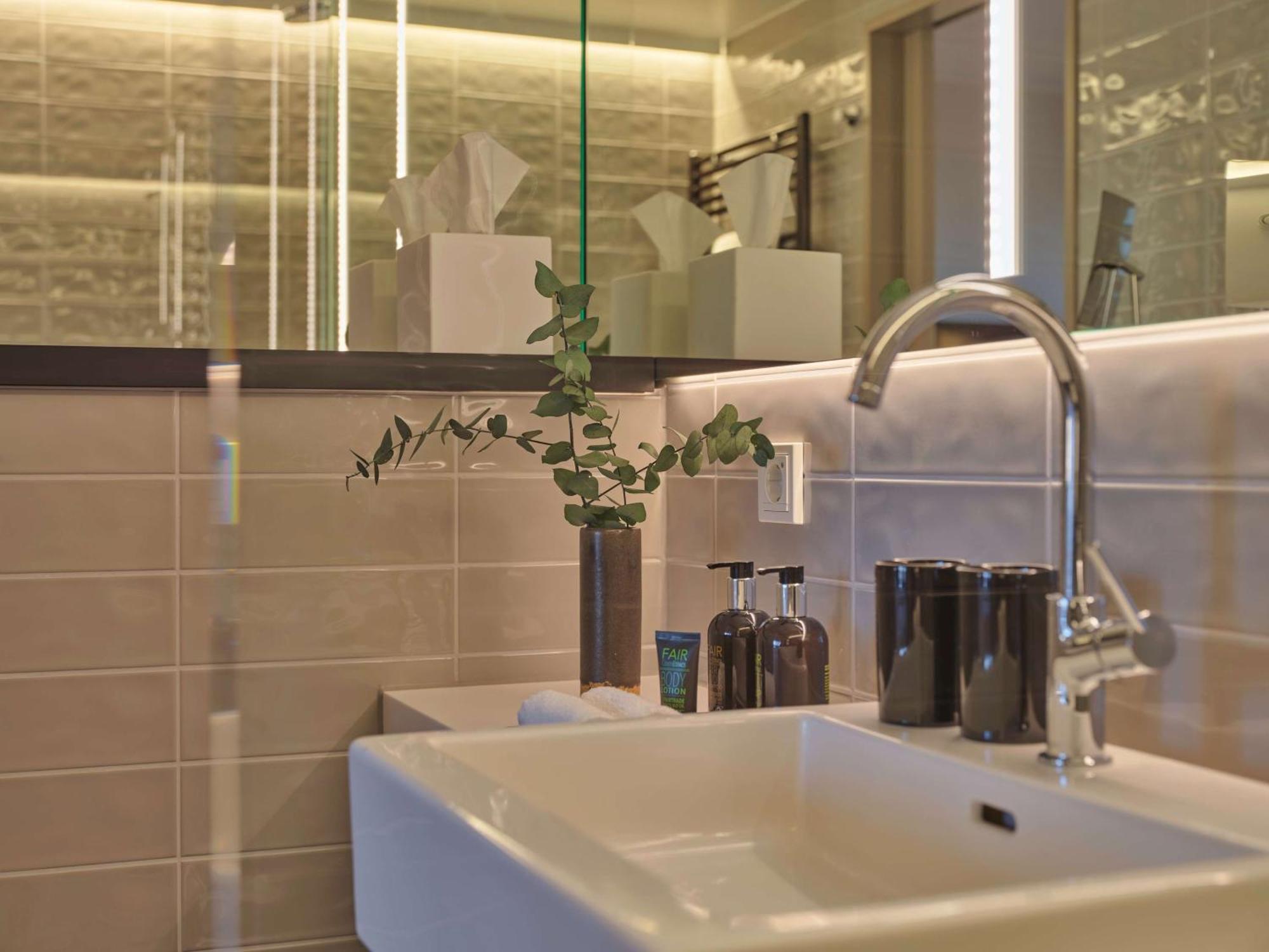 Adina Apartment Hotel München Ngoại thất bức ảnh
