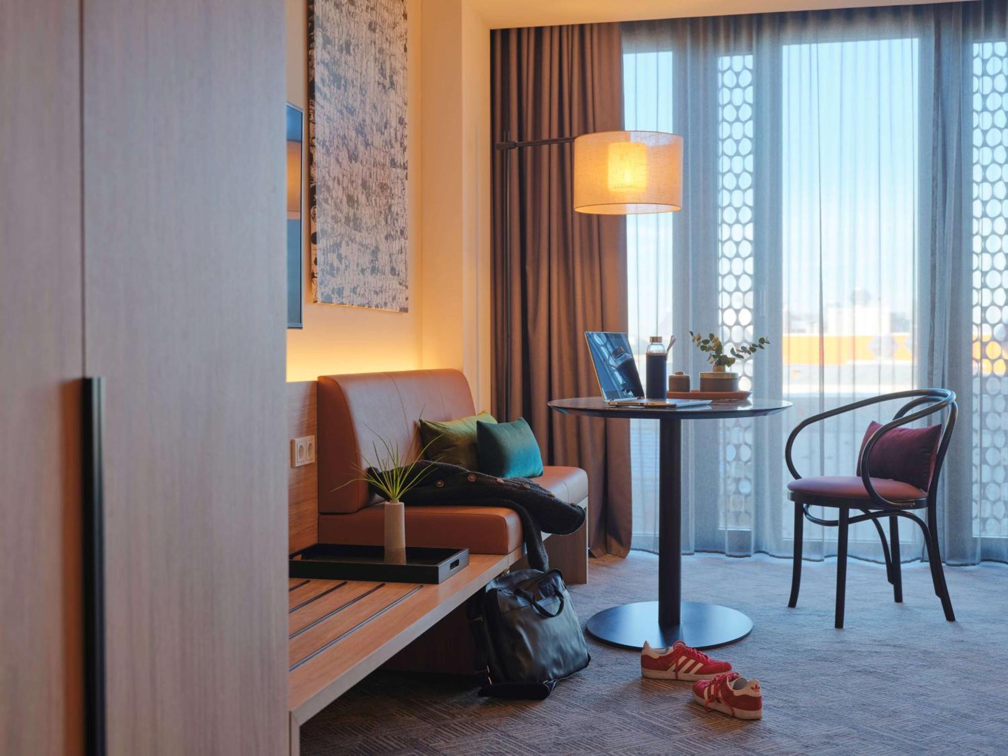 Adina Apartment Hotel München Ngoại thất bức ảnh